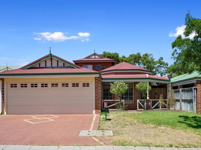 8 Smoke Bush Way, Ellenbrook