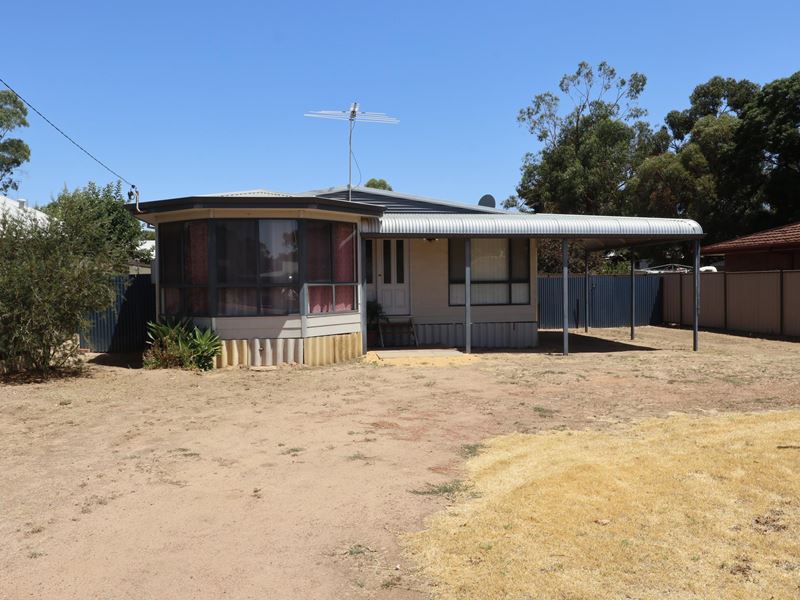 52 Fox Street, Narrogin