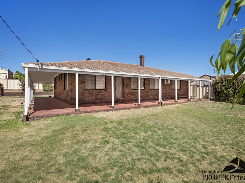 17 Downes Way, Dongara