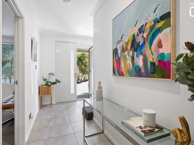 4A Grand Promenade, Bayswater WA 6053