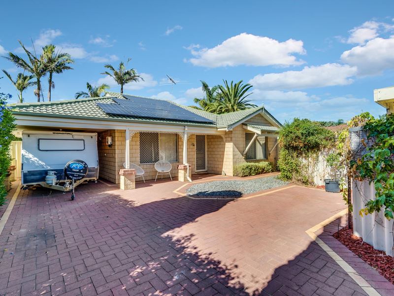 2/2 Oleander Place, Halls Head