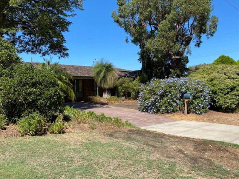 2 Kelvin Road, Duncraig