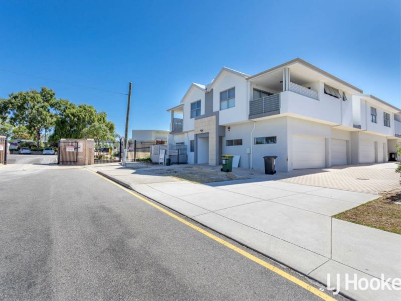 4/15 Debenham Street, Thornlie