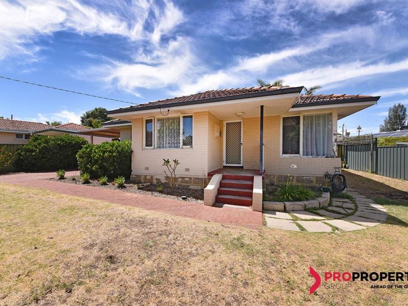 52 Nanovich Avenue, Girrawheen