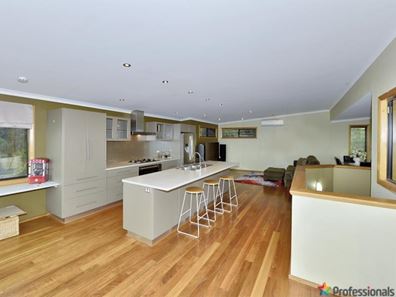 15 Corinna Street, Falcon WA 6210