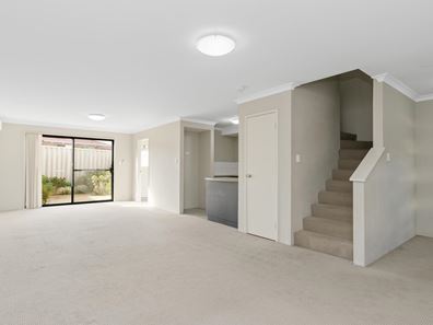 5/11 Choseley Place, Langford WA 6147