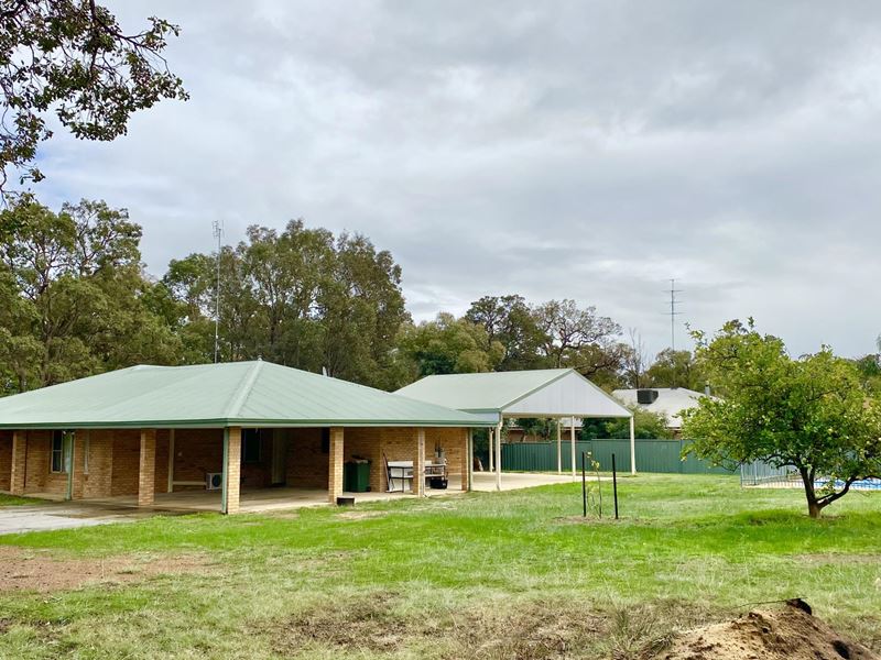 56 Elliott Street, Waroona