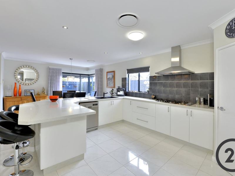 63 Wildwood Hill, Dawesville