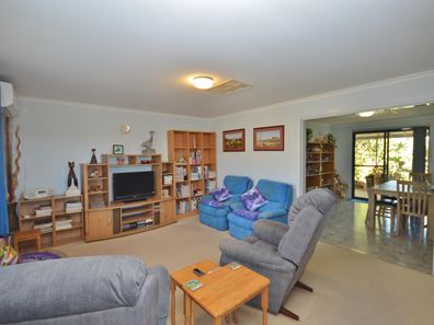 12 Mainwaring Drive, Kalbarri WA 6536