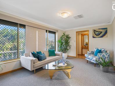17 Rugby Street, Bayswater WA 6053