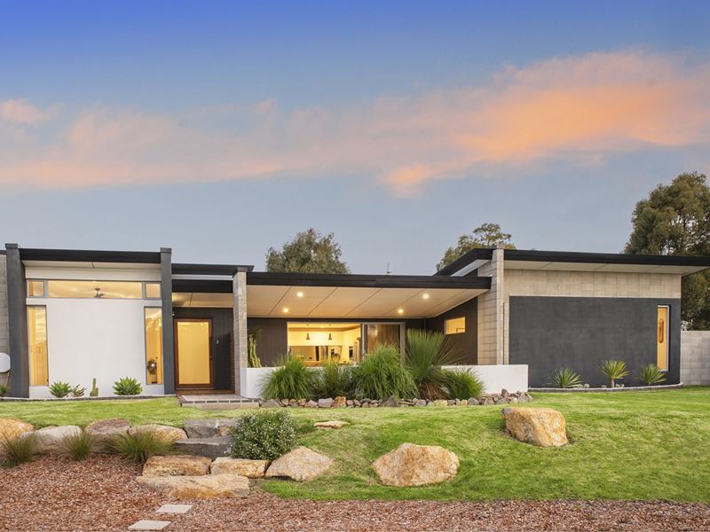 2 Stoneman Street, Margaret River