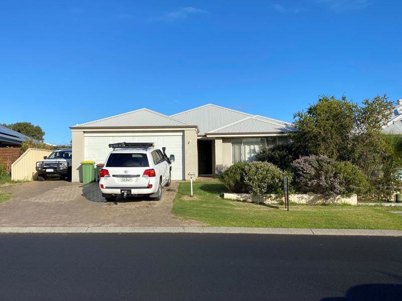 17 Hunter Circle, Millbridge