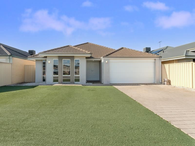 52 Dumbarton Road, Canning Vale