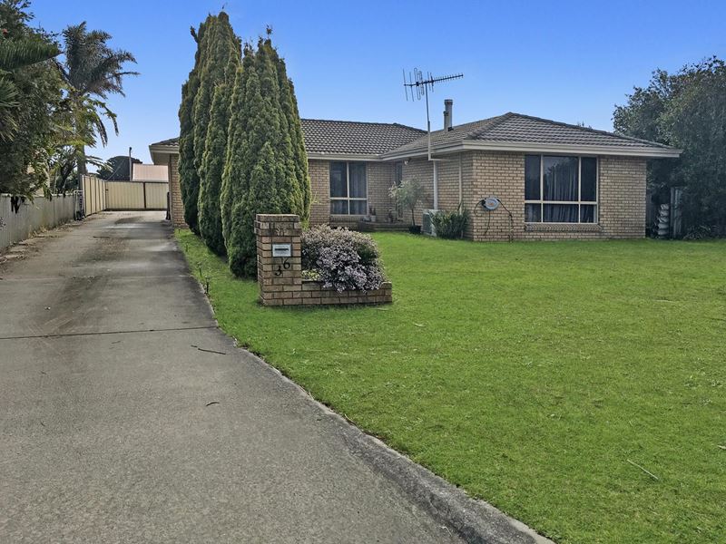 36 Sierra Crescent, Orana WA 6330