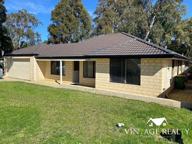 15 Park Road, Byford WA 6122