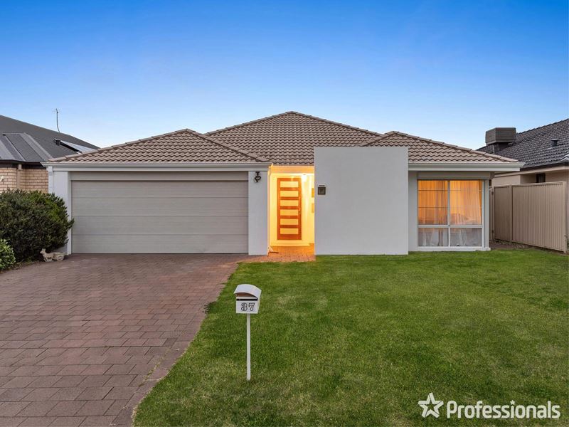 37 Sellafield Bend, Waikiki WA 6169