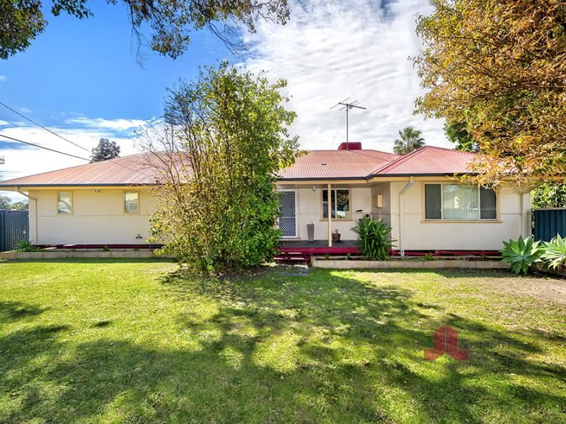 1 Mondak Place, Carey Park