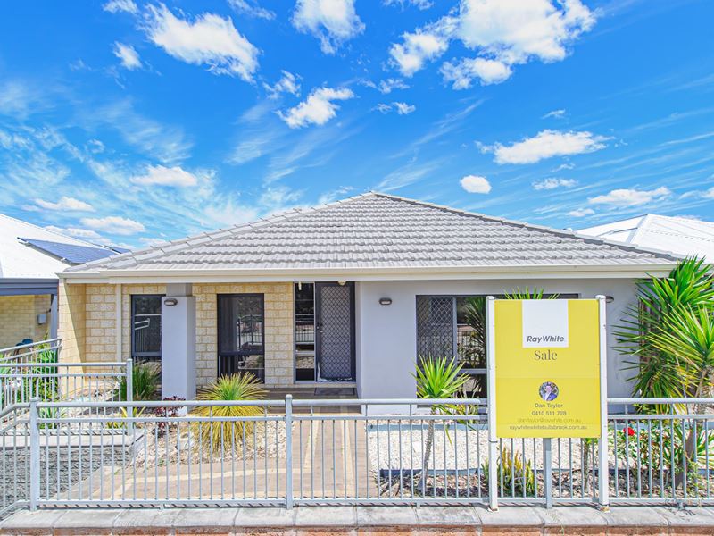 43 Pineroo Tce, Ellenbrook