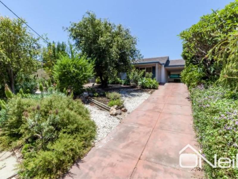 37a Lensham Place, Armadale