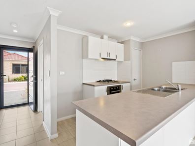 7 Belches Loop, Seville Grove WA 6112