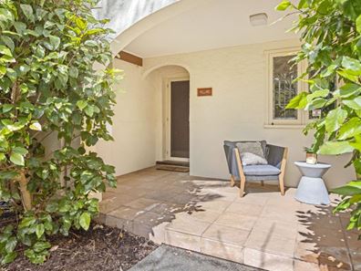 10 Kinninmont Avenue, Nedlands WA 6009