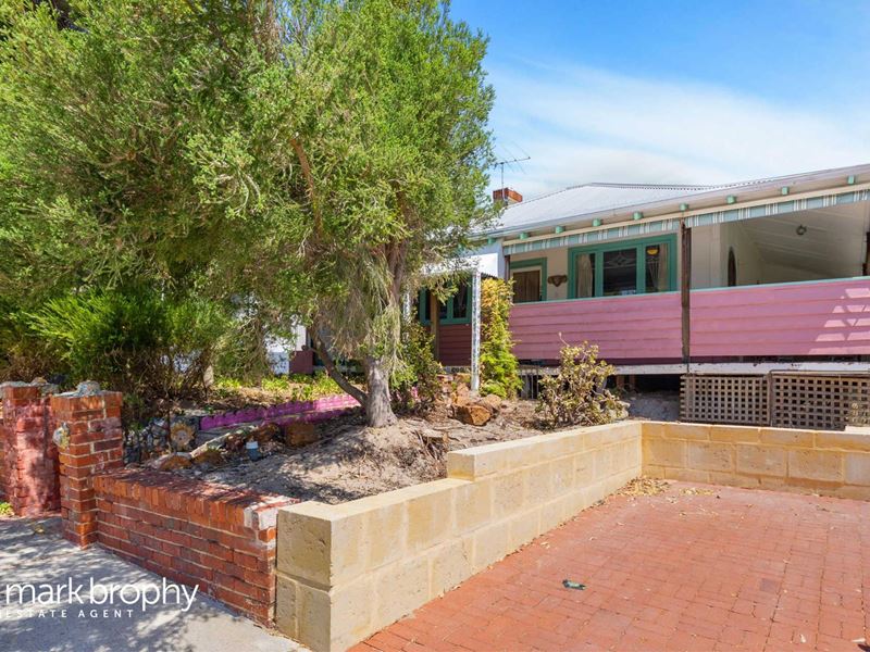 1 McLaren Street, South Fremantle WA 6162