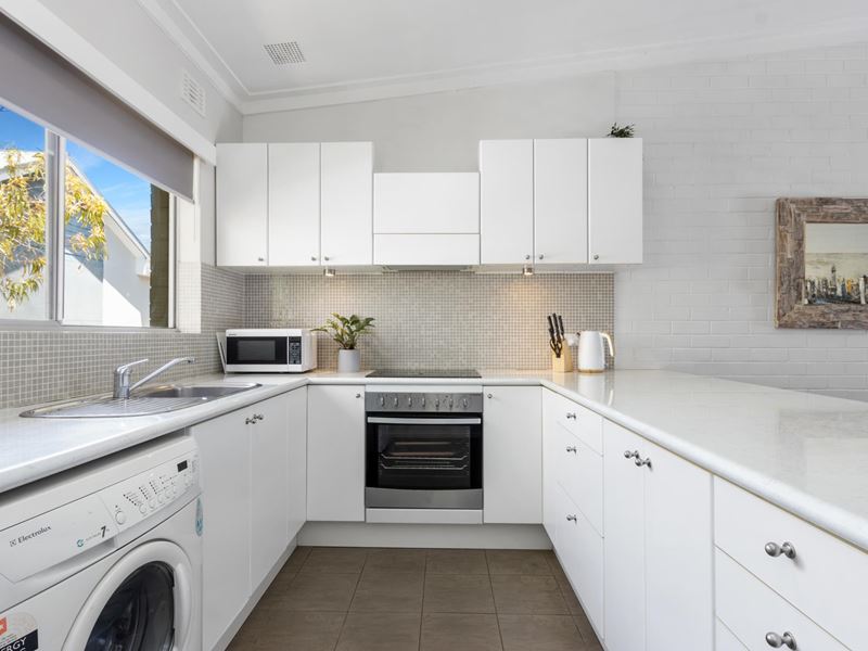 7/42 Pearl Parade, Scarborough