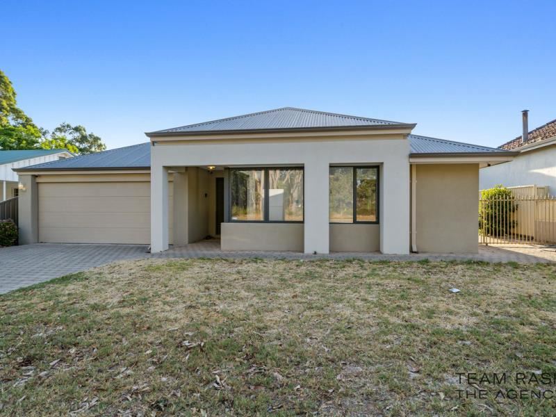 19 Weld Square West, Morley