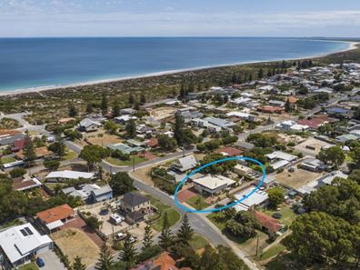 13 Bight Reefs Road, Singleton WA 6175