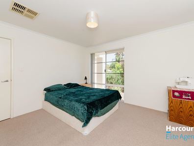 2/23 Bampton Way, Warnbro WA 6169