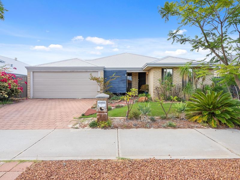 6 Bonsall Drive, Ellenbrook