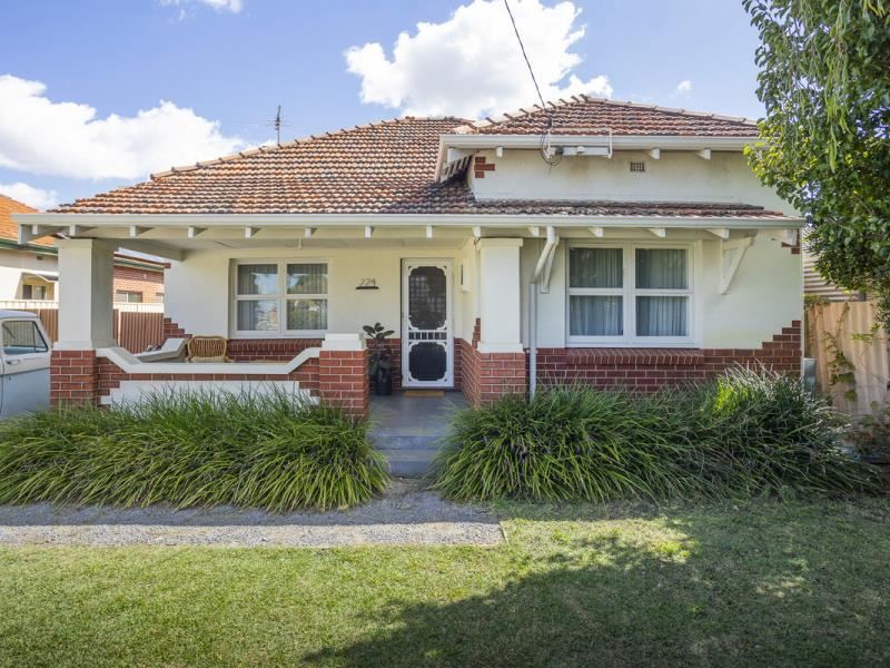 224 Railway Parade, Bayswater WA 6053