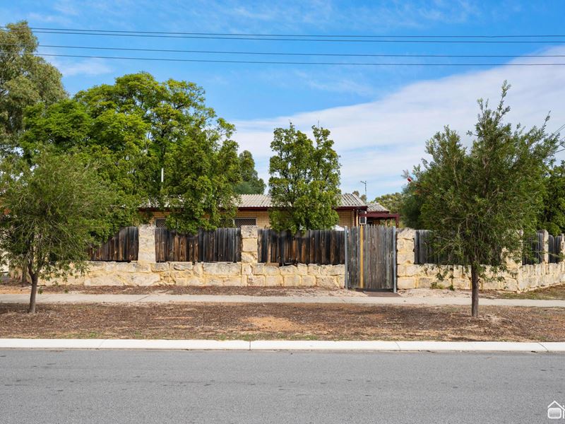 190 Third Avenue, Kelmscott