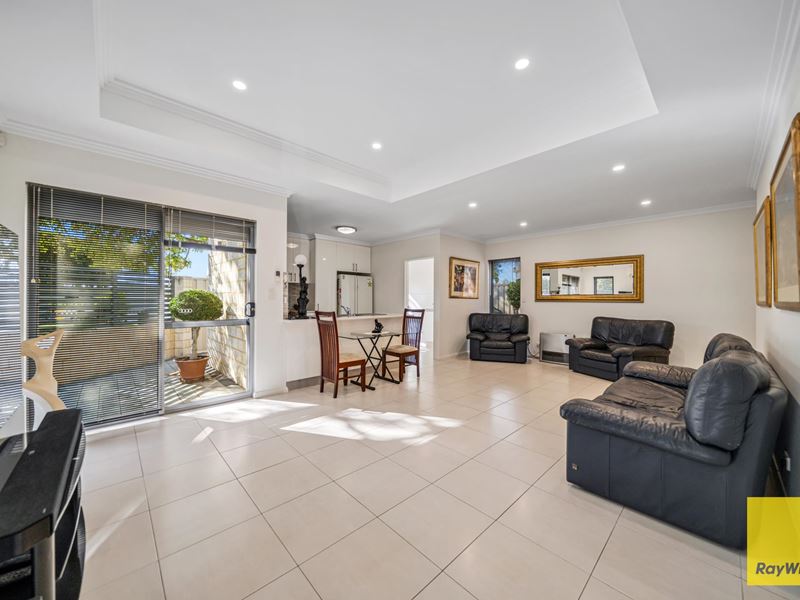 10 Selhan Place, Westminster