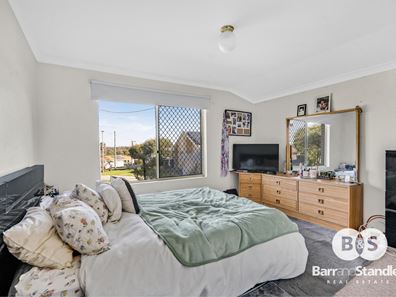 37 Corring Way, Parmelia WA 6167