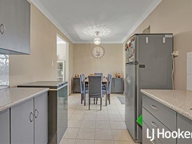 3 Bower Street, Thornlie WA 6108