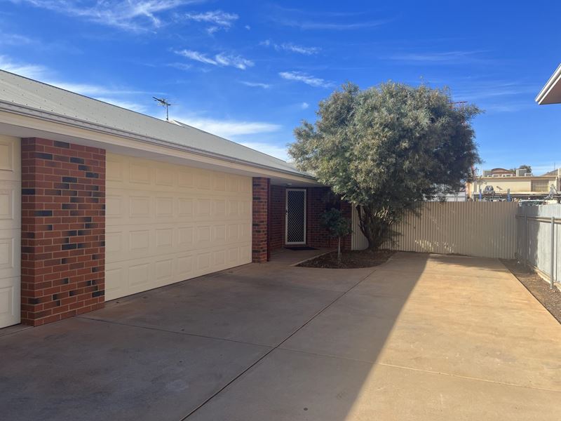 3/11 Brookman Street, Kalgoorlie