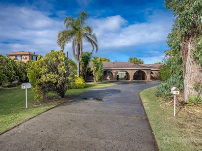 8A Range Court, Mullaloo WA 6027