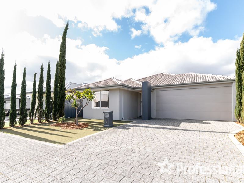 53 Cabernet Loop, Pearsall