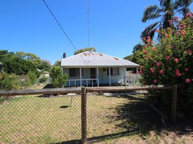 1 FITZPATRICK PLACE, Waroona WA 6215