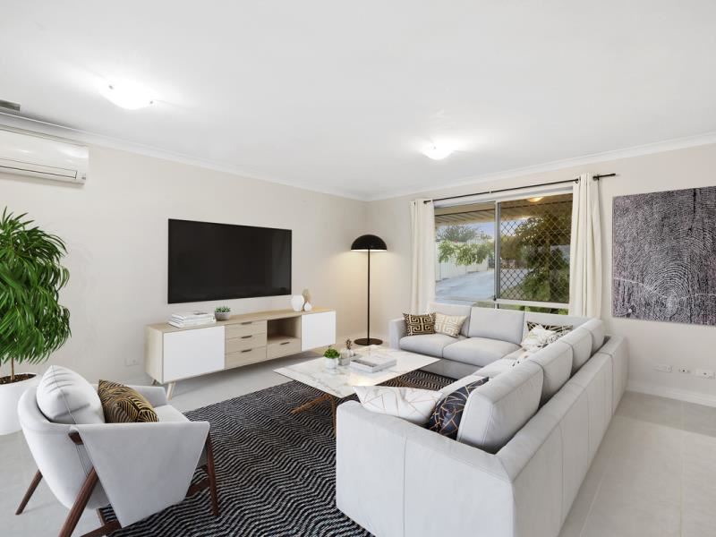 52 The Avenue, Alexander Heights