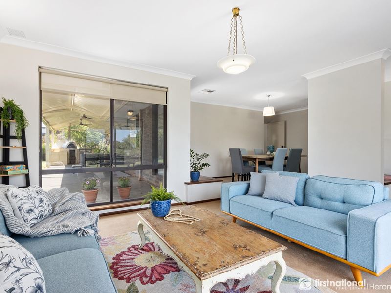 27 Broadhurst Crescent, Bateman