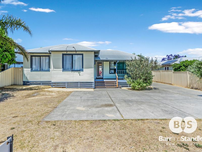 9A Moolyeen Road, Carey Park