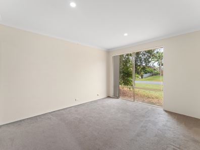 7 Brighton Close, Warnbro WA 6169