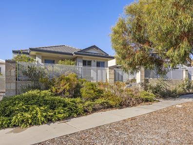 11 Seagrass Street, Yanchep WA 6035