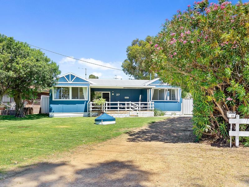 27 Corfu Street, Falcon