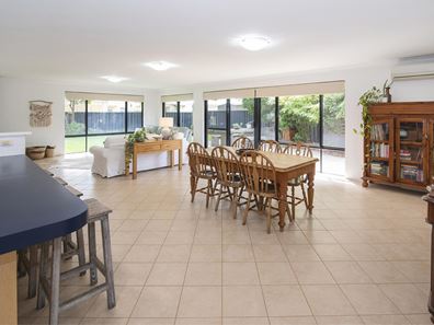 58 Spindrift Cove, Quindalup WA 6281