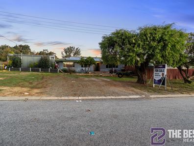 8 Kevin Road, Kelmscott WA 6111