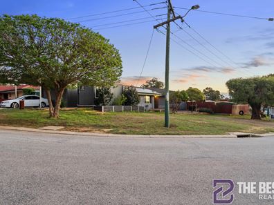 8 Kevin Road, Kelmscott WA 6111