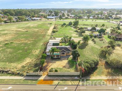 392 Pinjarra Road, Greenfields WA 6210